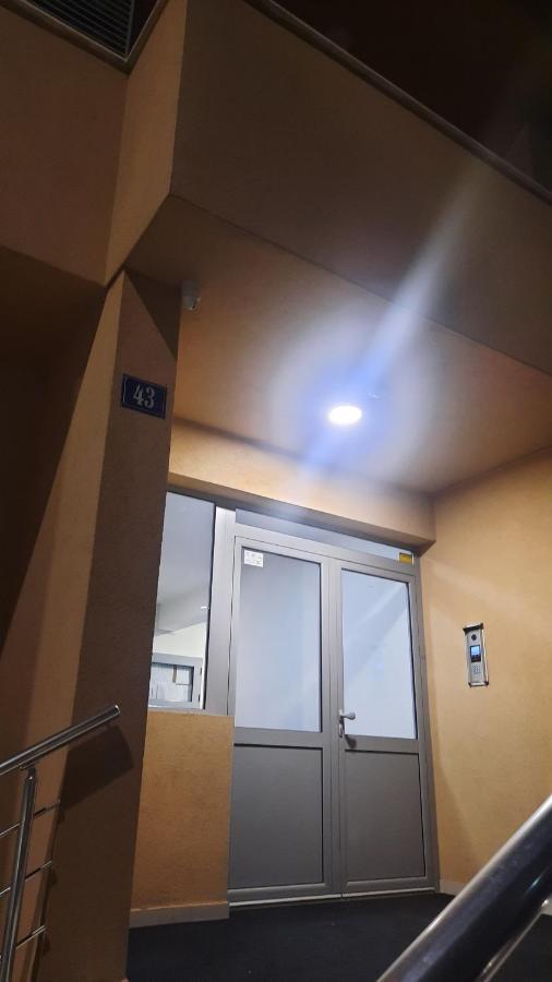 Apartman Seka Lägenhet Podgorica Exteriör bild